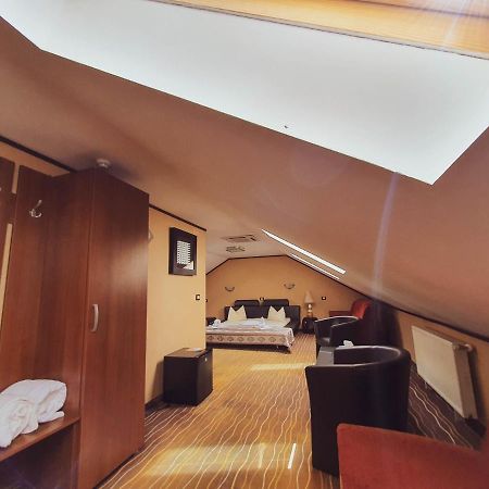 Hotel Belvedere ソバタ エクステリア 写真