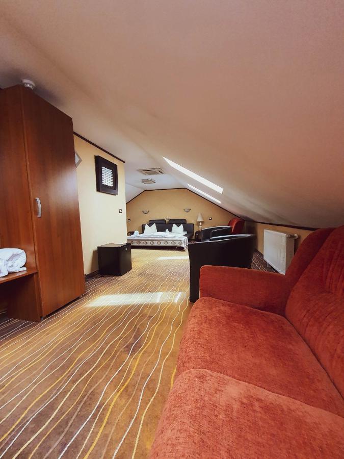 Hotel Belvedere ソバタ エクステリア 写真