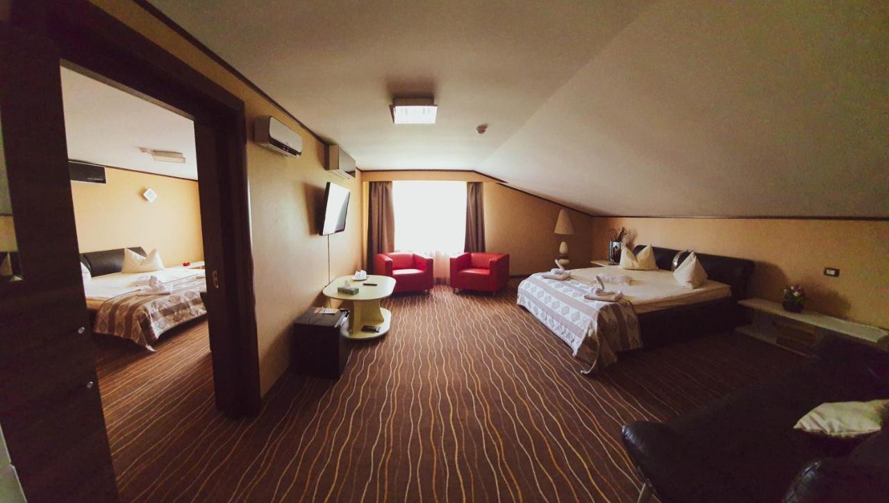Hotel Belvedere ソバタ エクステリア 写真