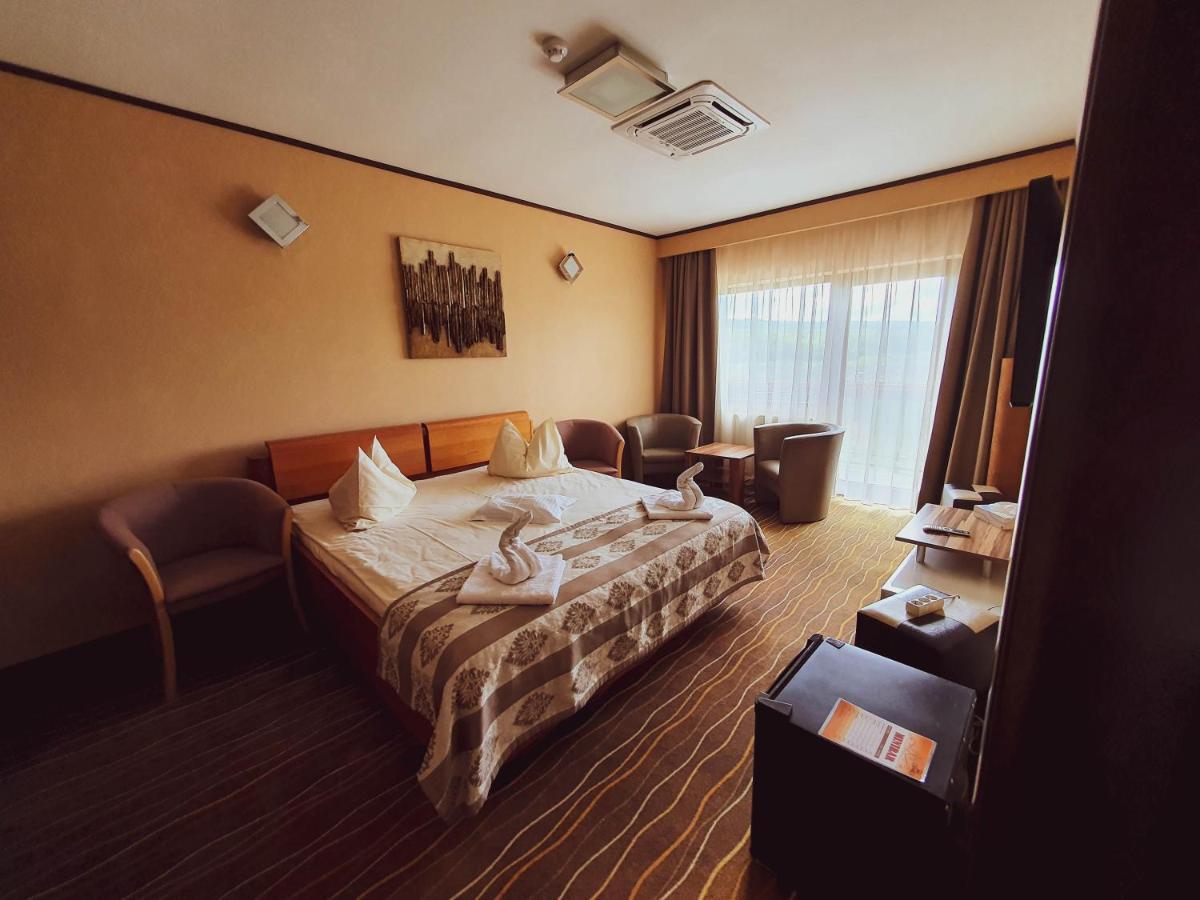 Hotel Belvedere ソバタ エクステリア 写真
