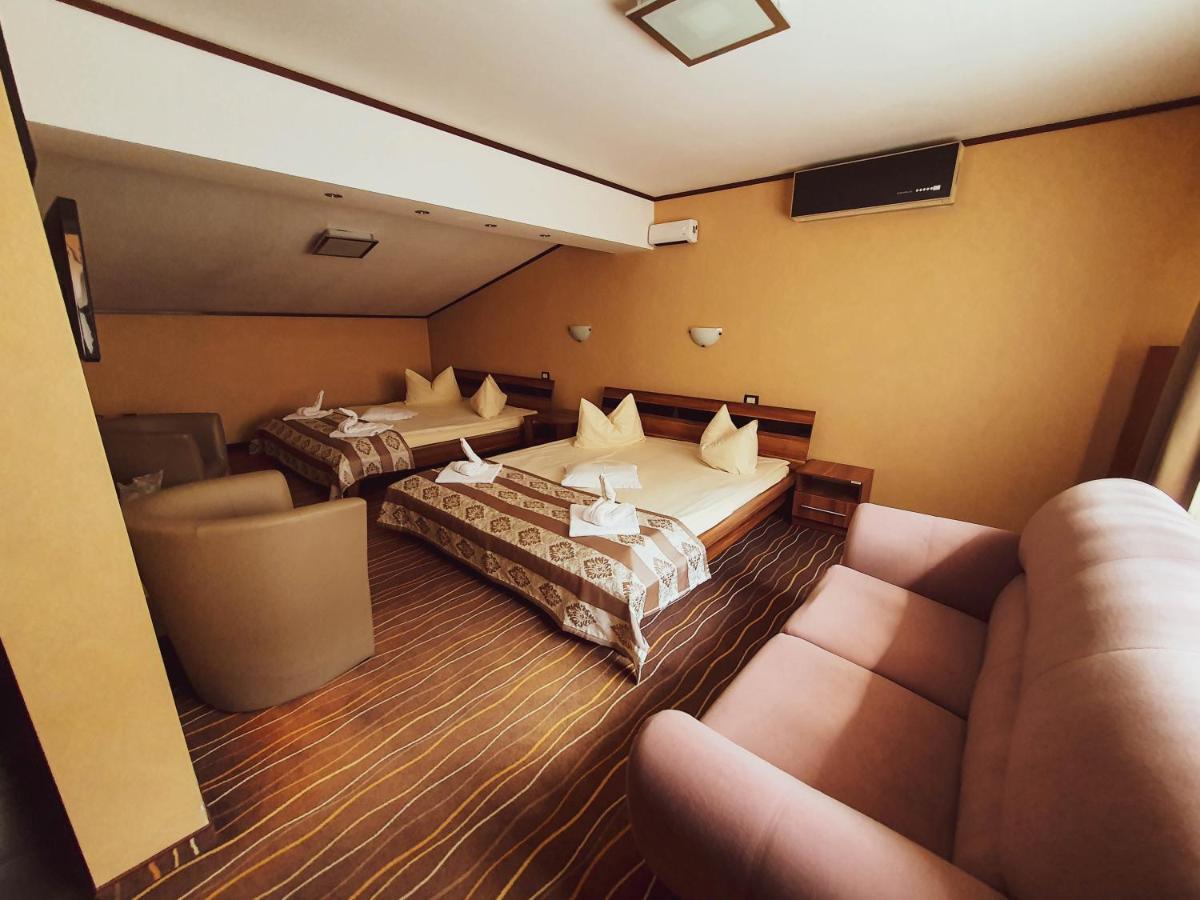 Hotel Belvedere ソバタ エクステリア 写真