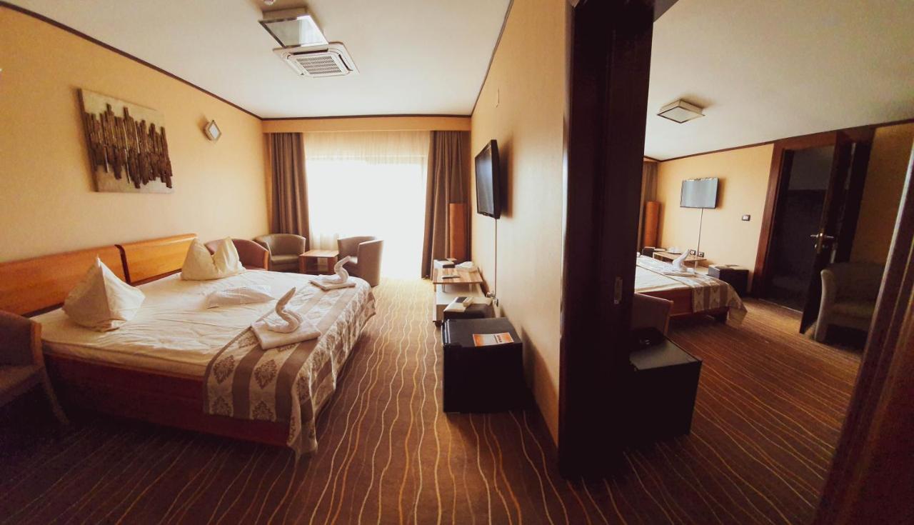 Hotel Belvedere ソバタ エクステリア 写真