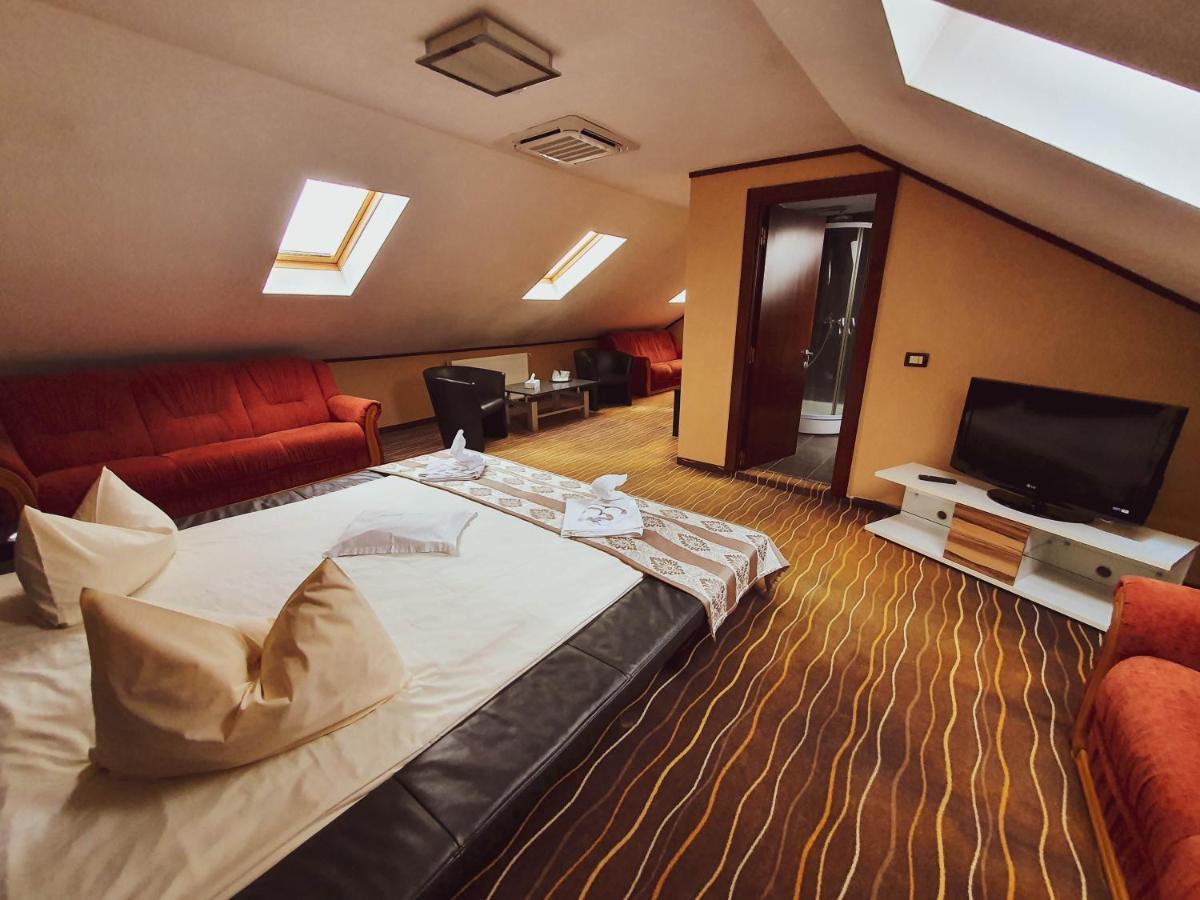 Hotel Belvedere ソバタ エクステリア 写真