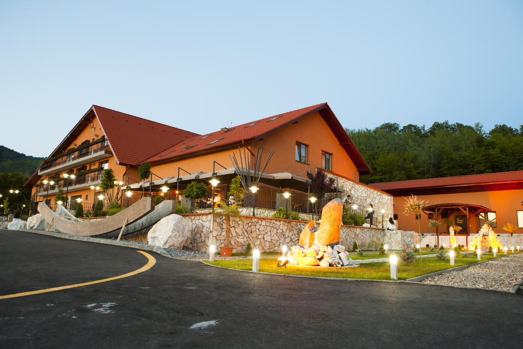 Hotel Belvedere ソバタ エクステリア 写真